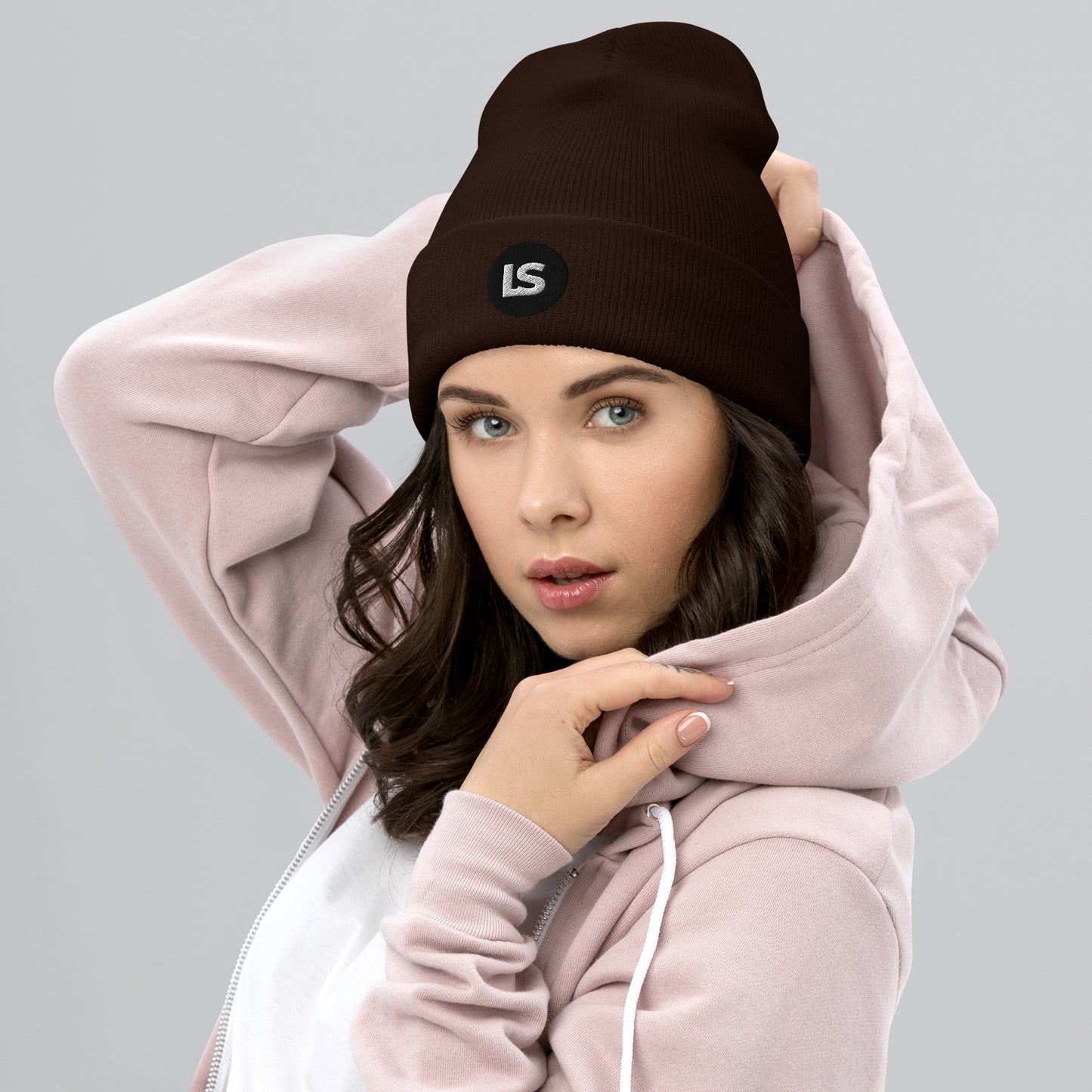 Circle Logo Cuffed Beanie